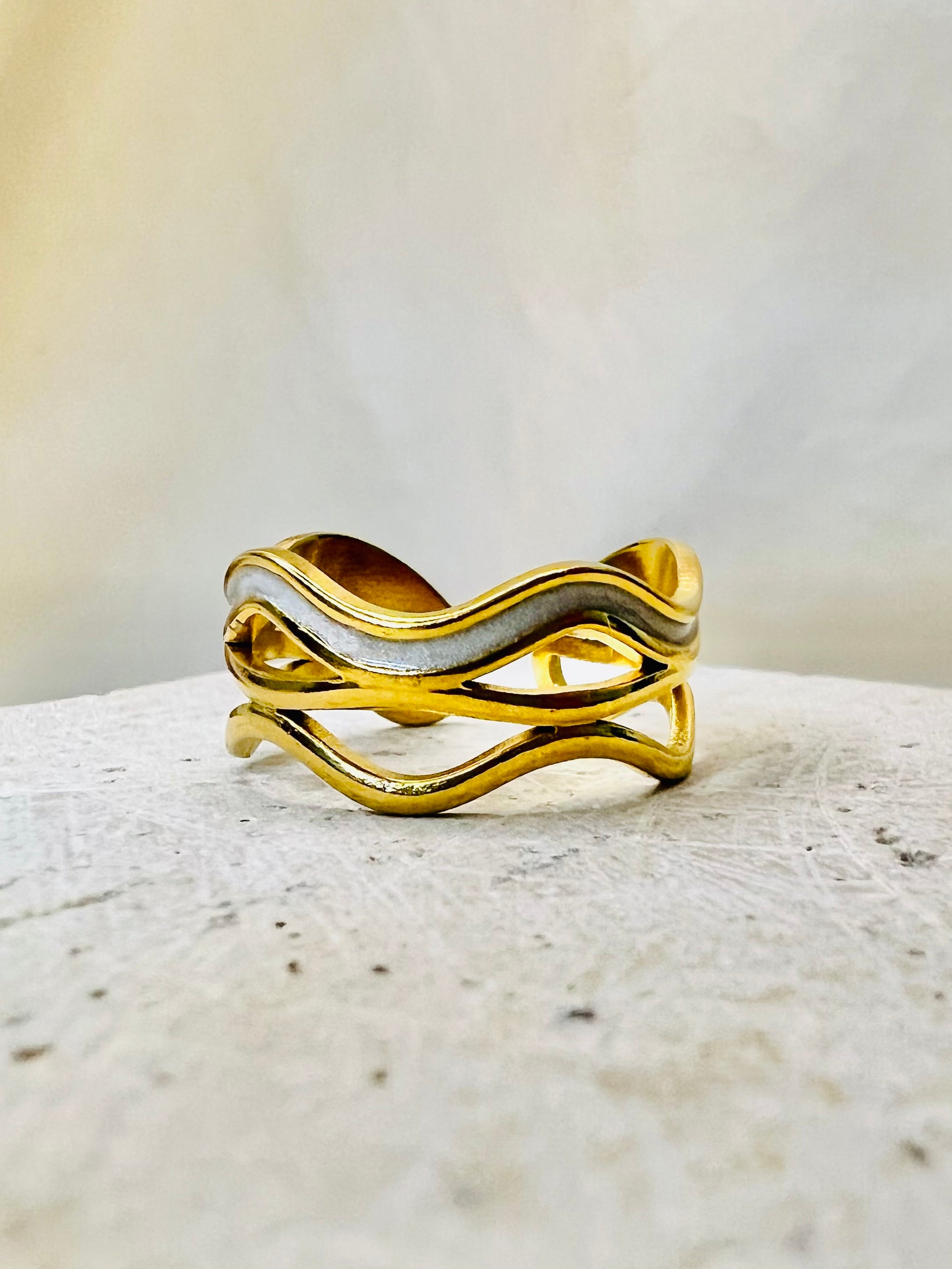 Elysian Loop — gold-plated stainless steel ring by Arayeh