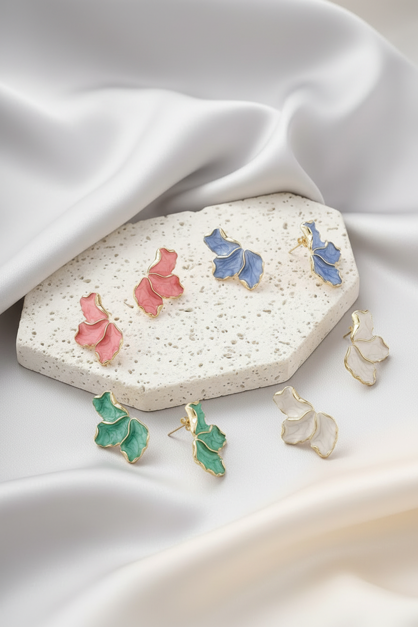 3-Petals Studs