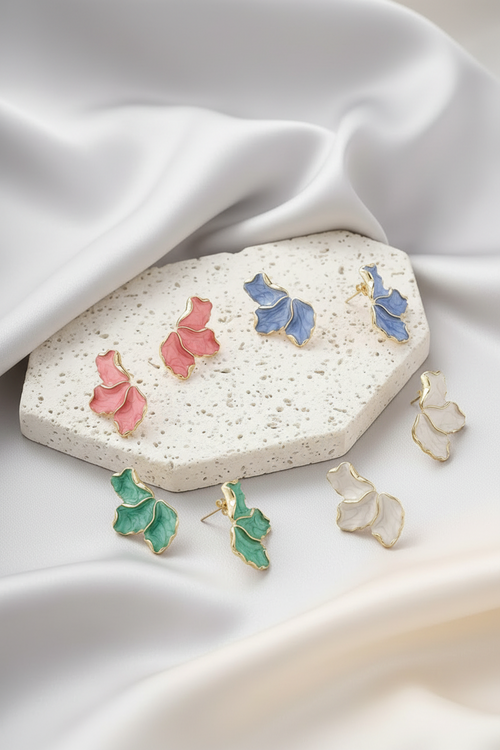 3-Petals Studs
