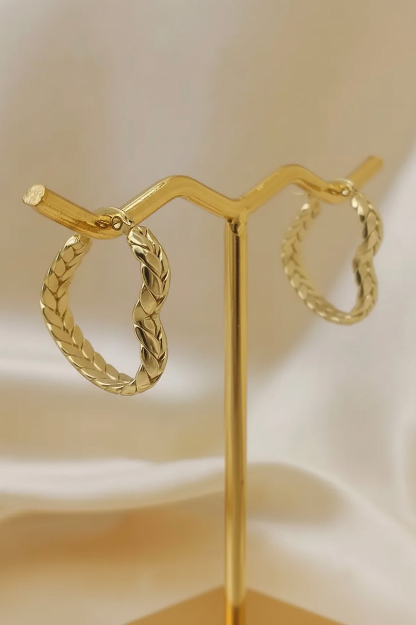 Velora H-Twist Hoops