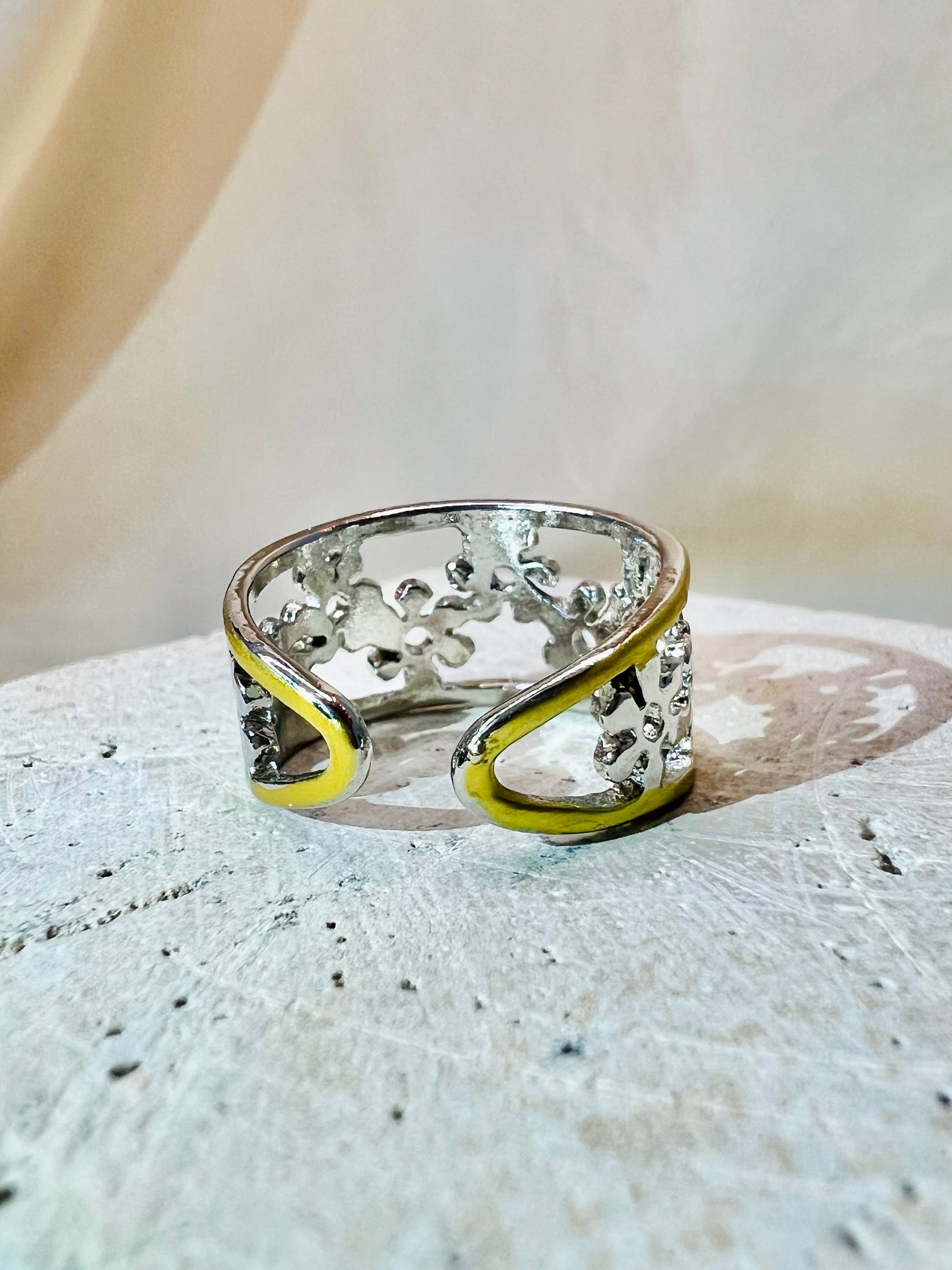 Gulrooh — gold-plated zinc alloy ring by Arayeh, view 2