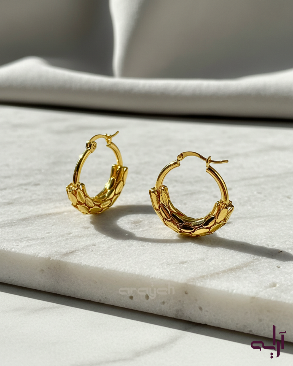 Gold Carve