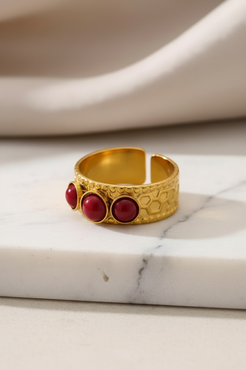 Charm ring