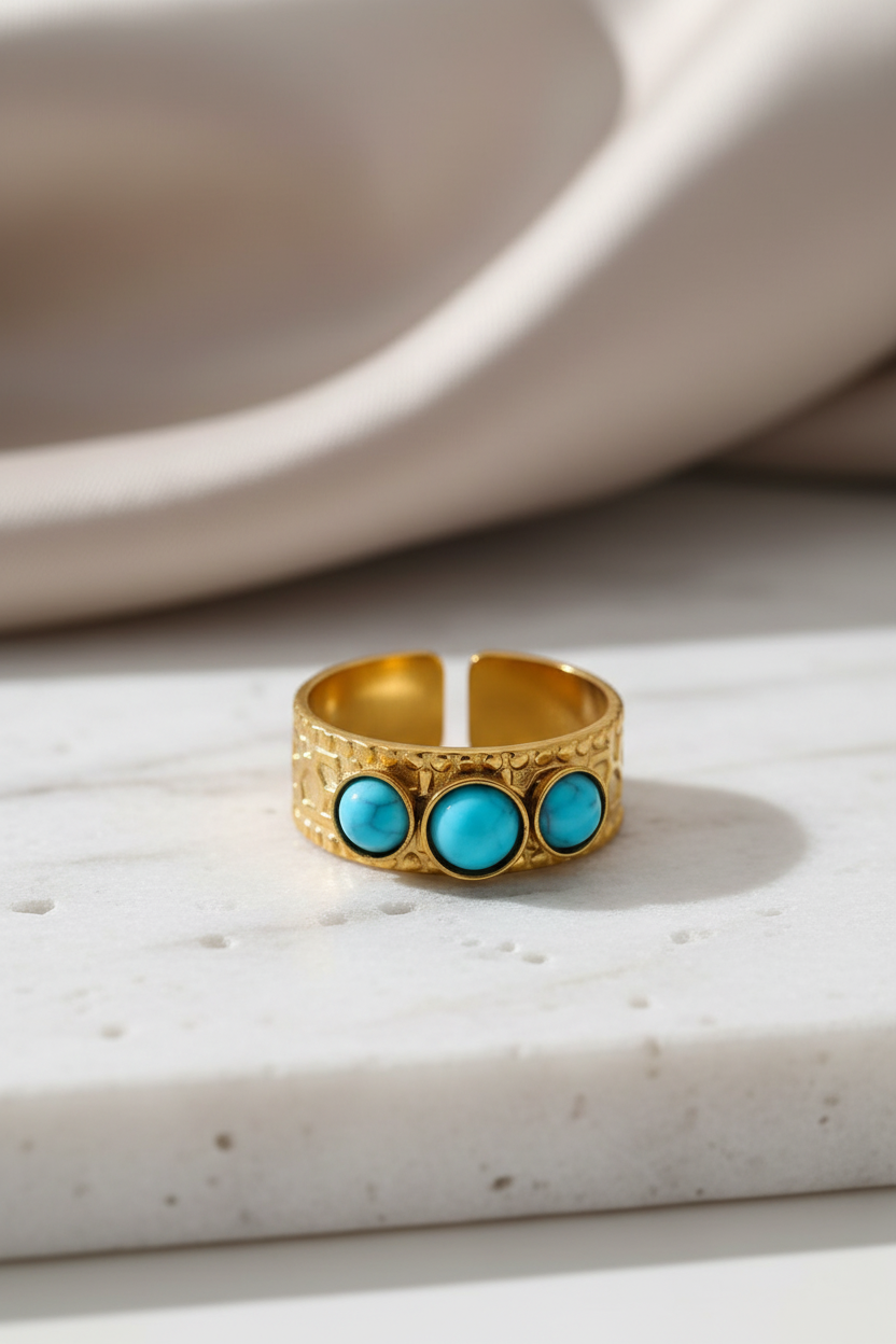 Charm ring