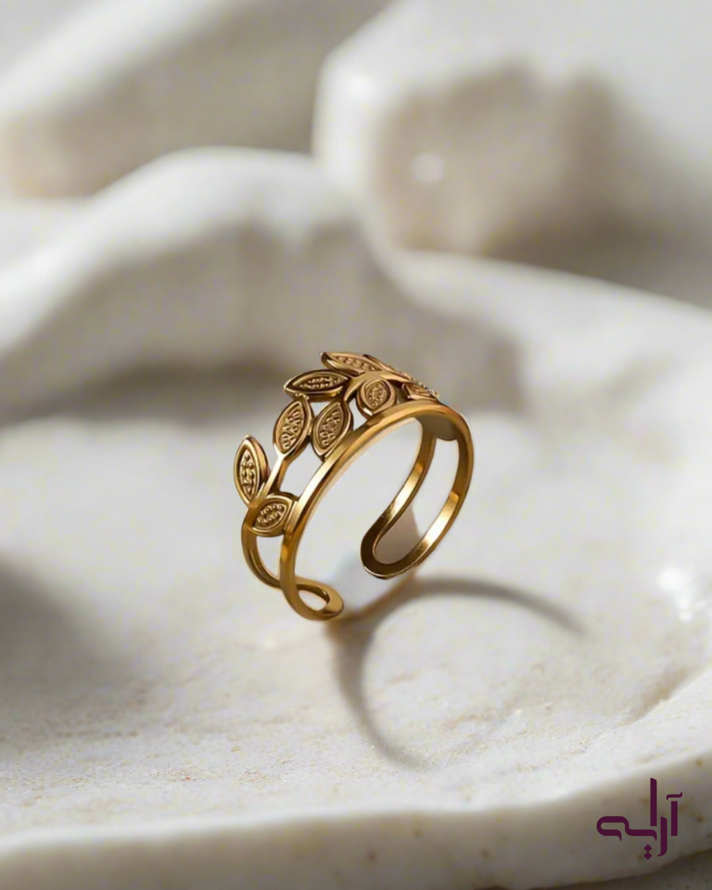 Leaflet Band Ring