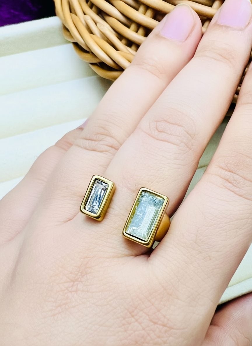 Twin Gleam Crack Shine