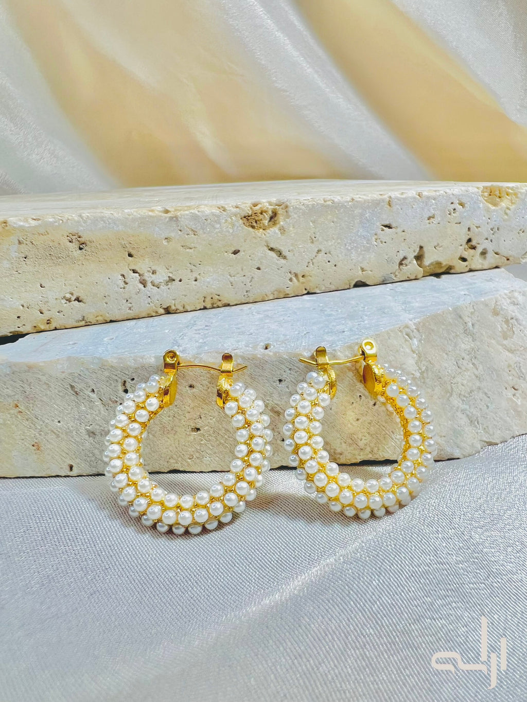 Pearl Cascade Hoops
