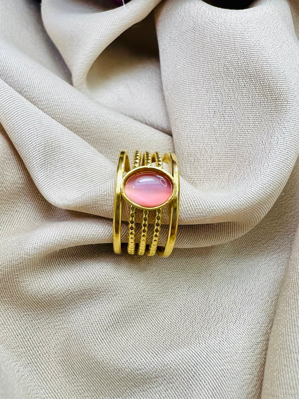 Rang-e-Zeest | Pink Aura