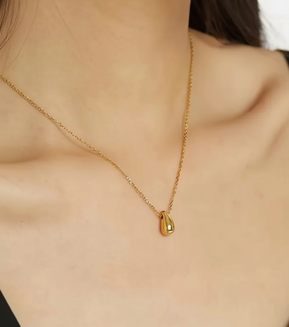 Tear Drop necklace