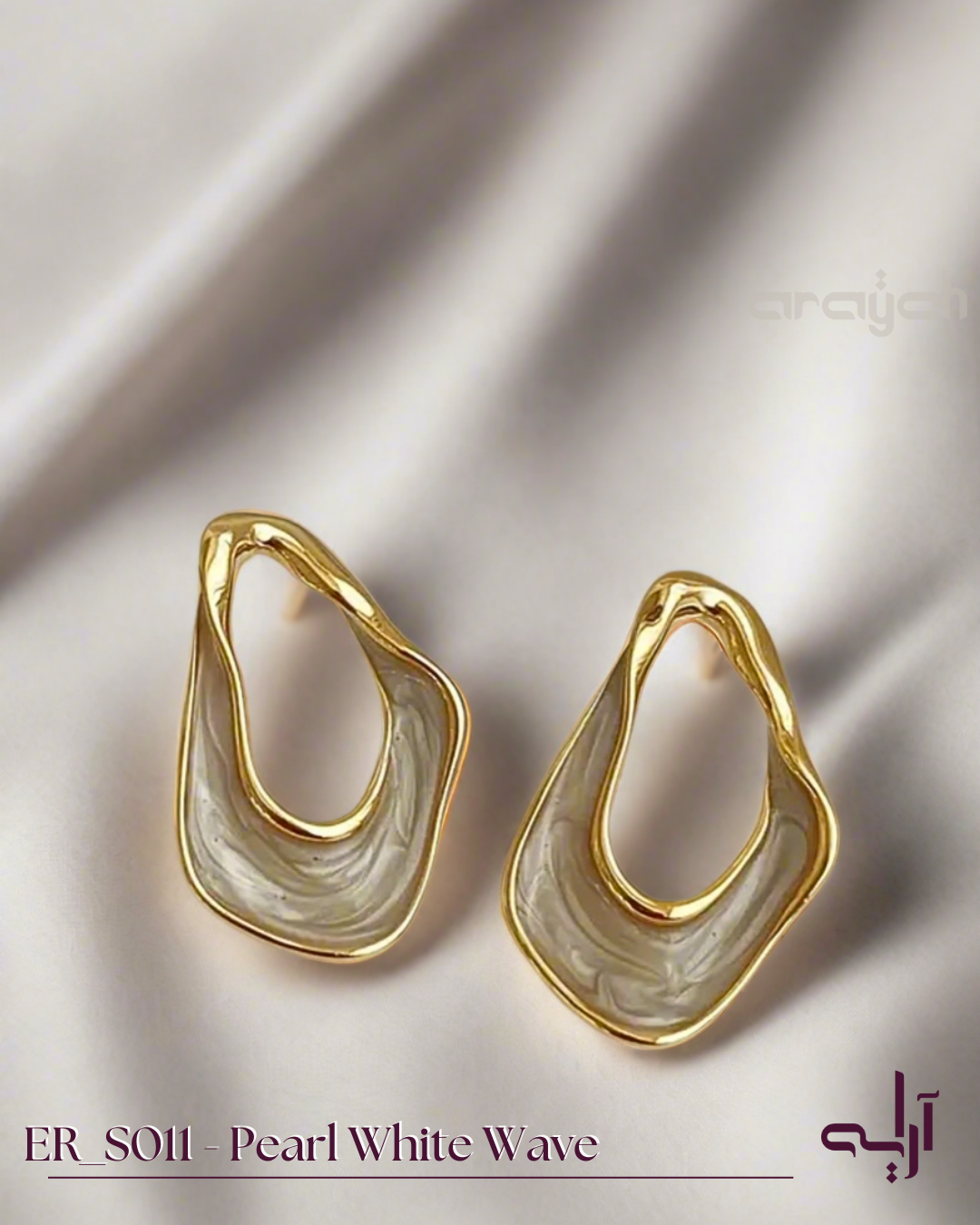Enamel Wave Drop Studs