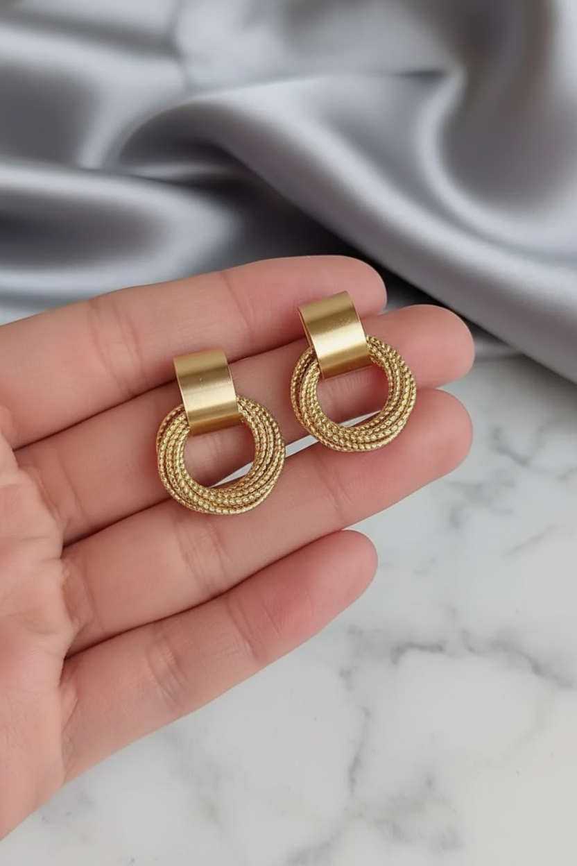 Retro Classic Studs