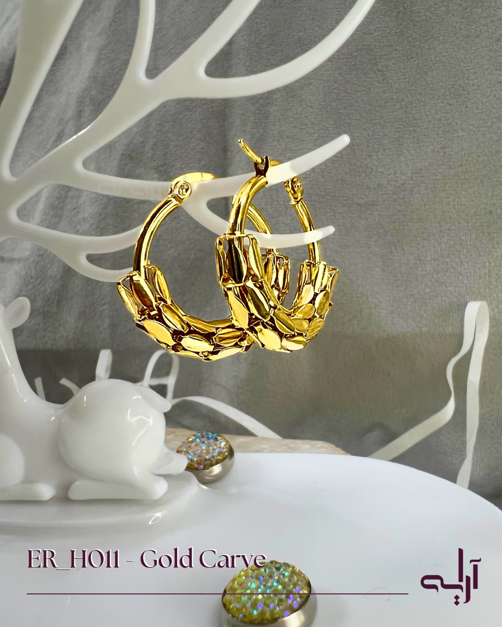 Gold Carve