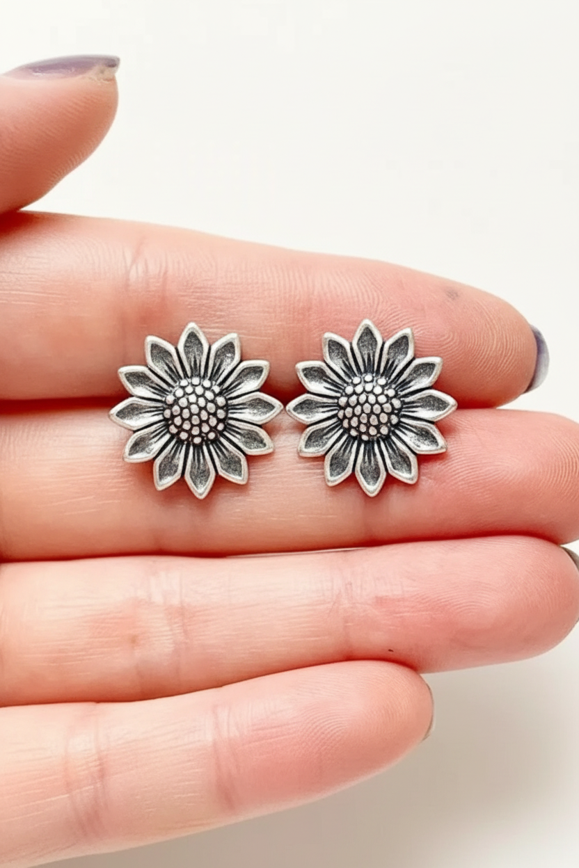 SunFlower Retro studs