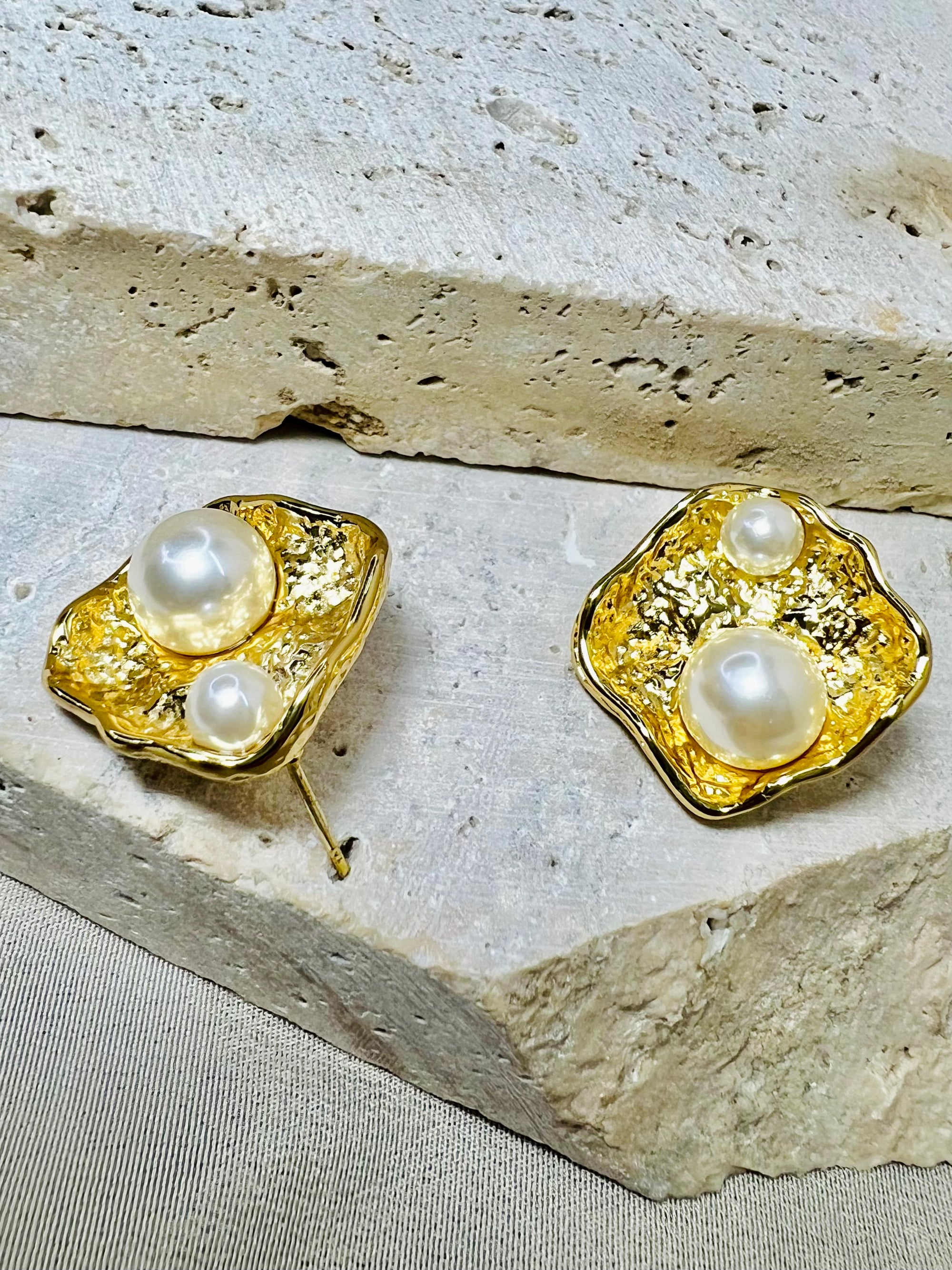 Pearl Cradle Studs