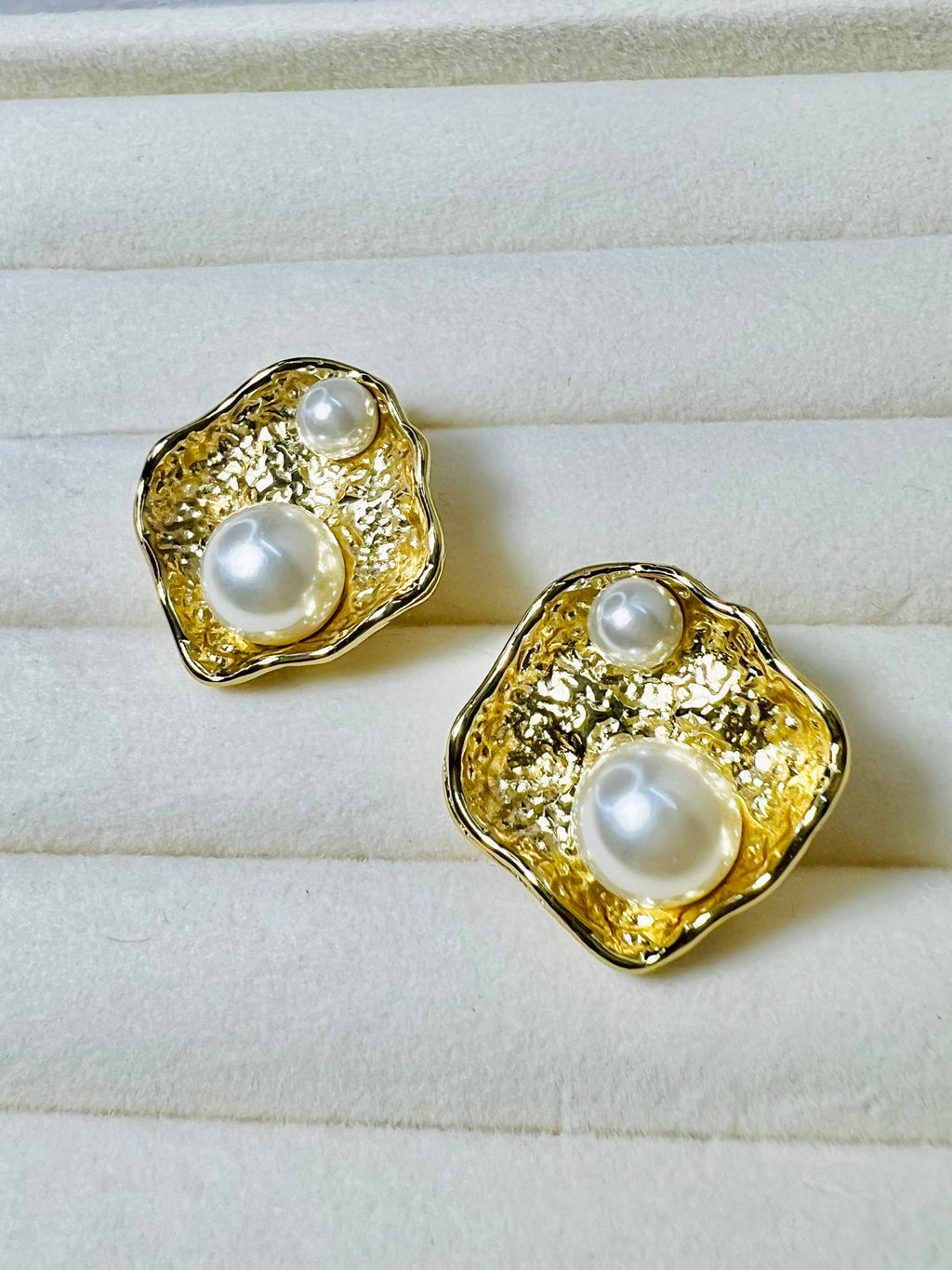 Pearl Cradle Studs