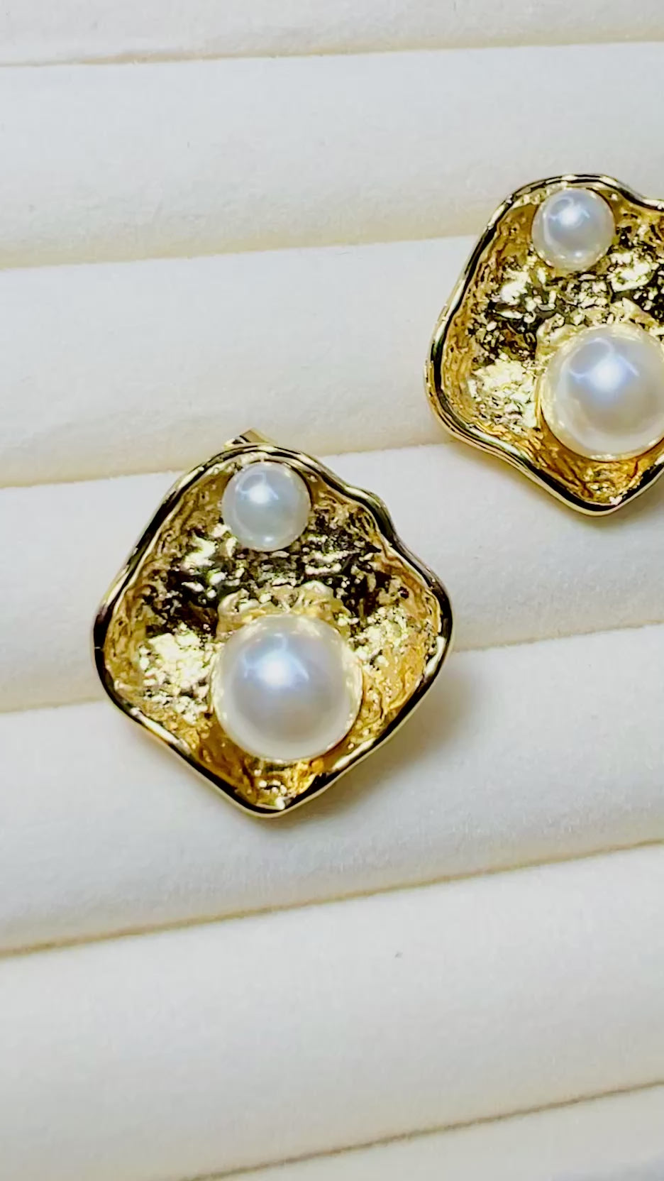 Pearl Cradle Studs