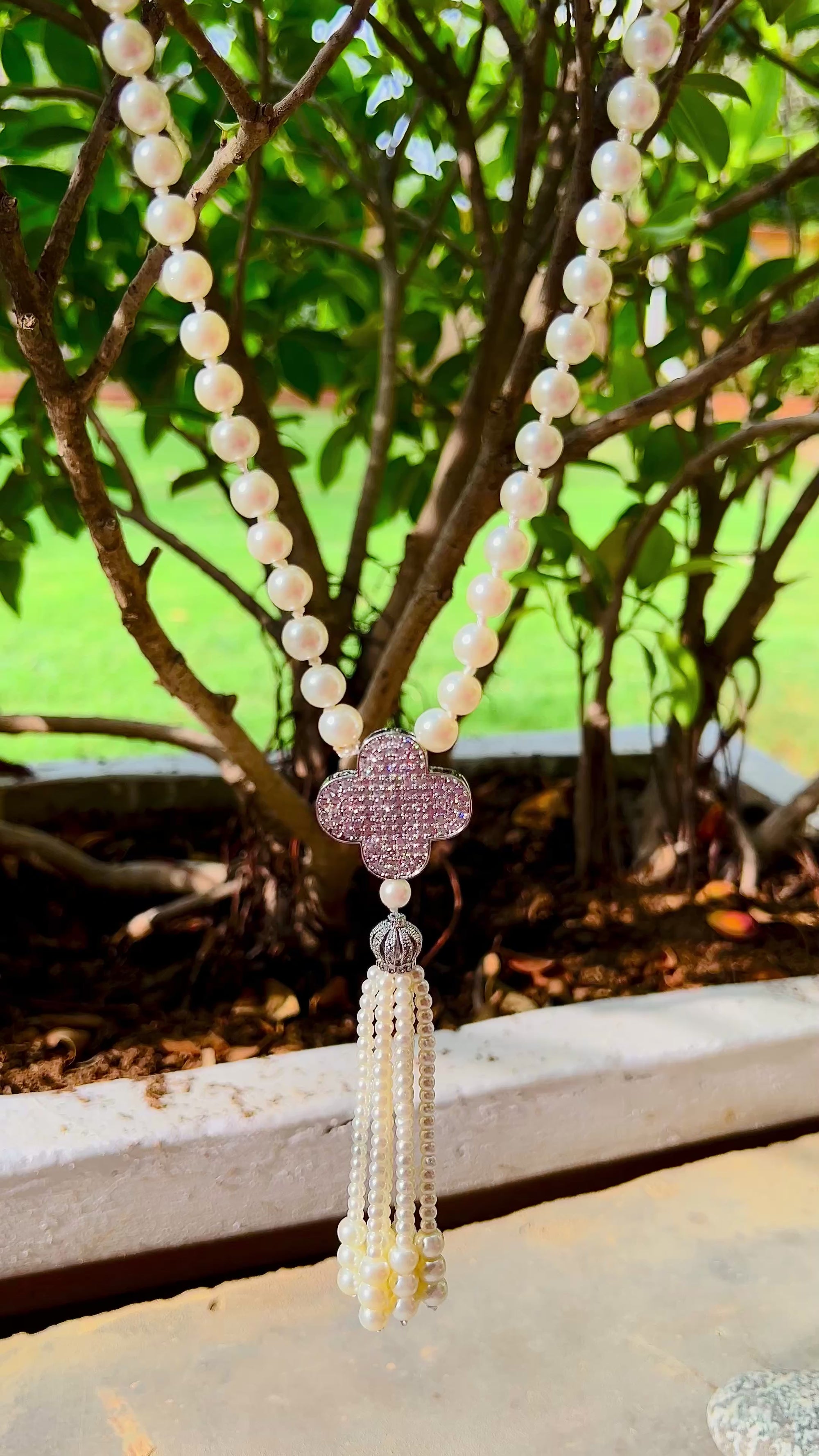 Silver Clover Pearl Maala